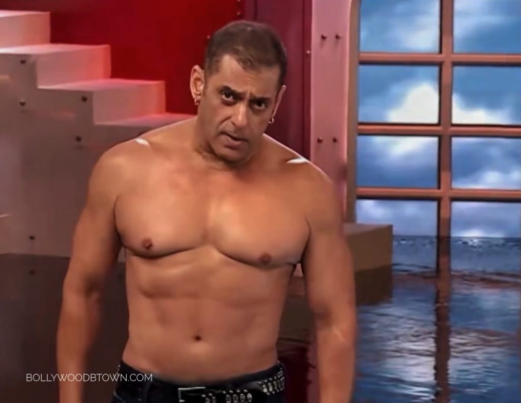 Salman Khan Removes Jacket and Hat on Bigg Boss 20, Challenges Trolls 62655